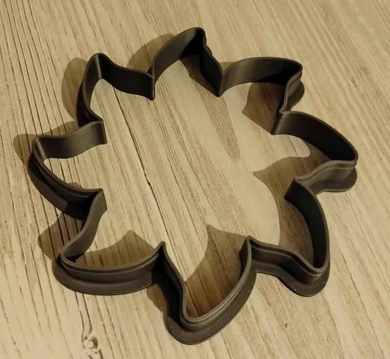 Sun cookie cutter