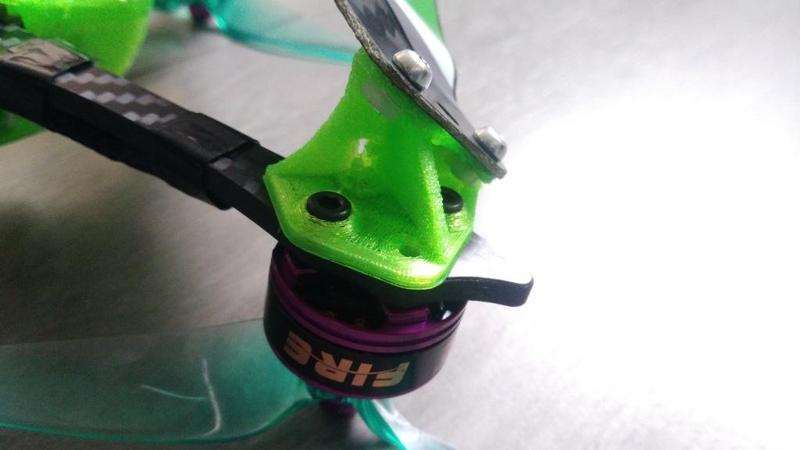 support aileron SR-5
