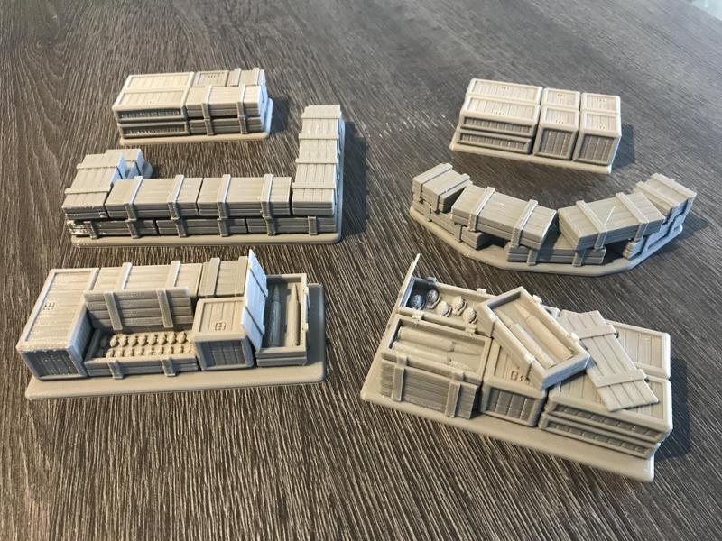 Wargaming compatible Terrain - Tank Trap - Crates / Pallets / Defenses