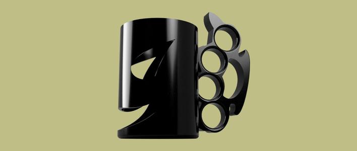 Beer can holder with brass knuckles handle - The perfect companion for cool guys