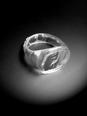 Round Square Ring