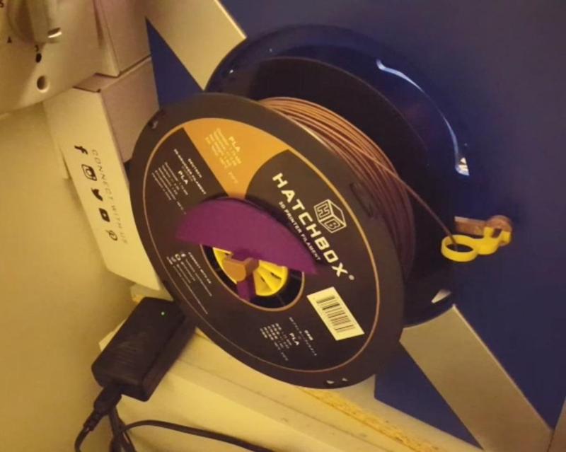 *STOP USING THIS THING* Rigid spool holder for Dremel 3D40