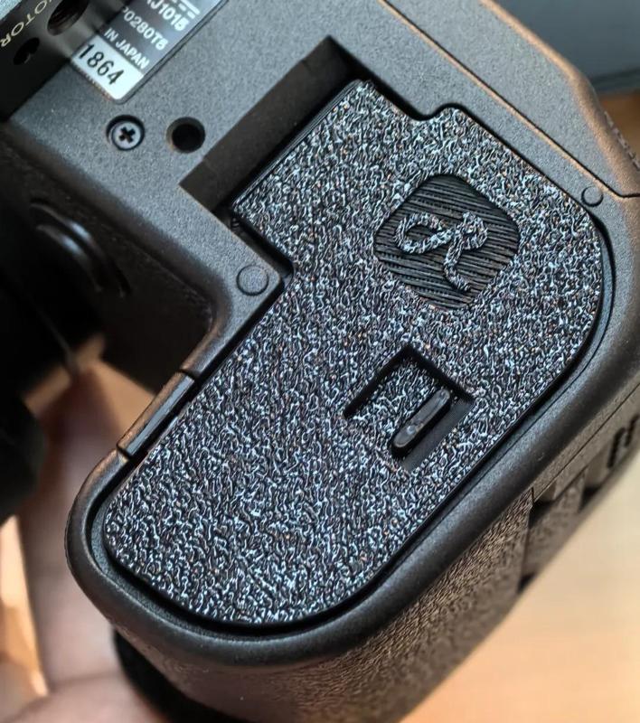 Canon R5 Battery Cover