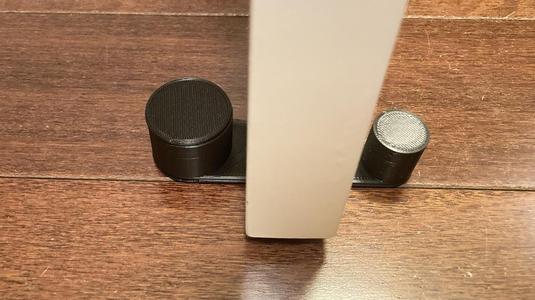 Rotating Door Stop With Retainer