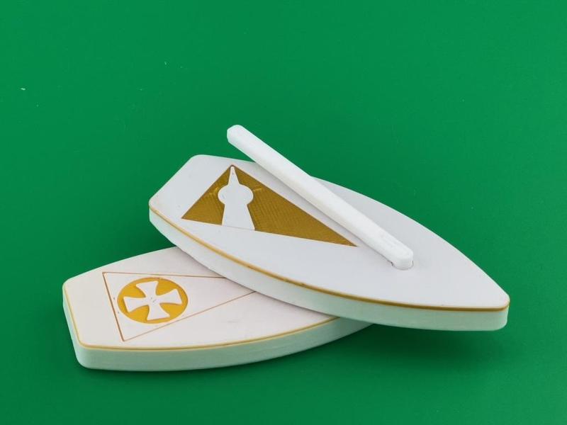 Magnetic Sailboat for Coaches 