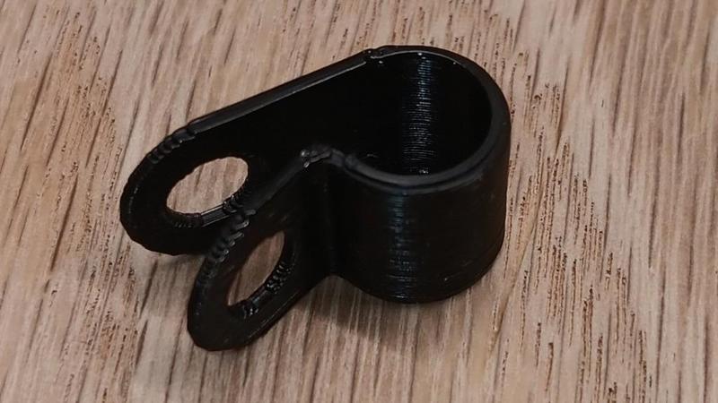 Cable clip clamp R-type