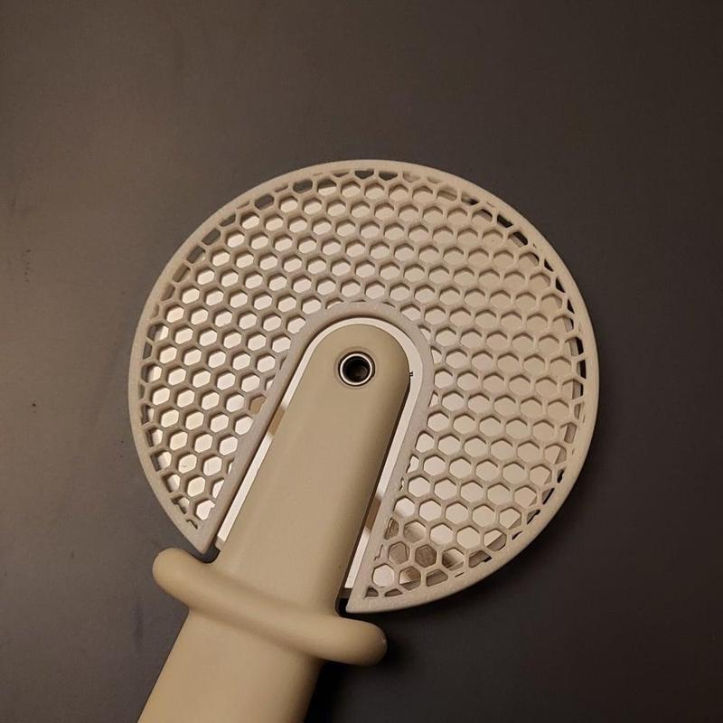 Protector for IKEA pizza cutter UPPFYLLD 
