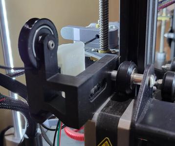 Lower Filament Guide with Runout Sensor