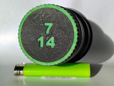 Lens rear cap for micro four thirds lens with focal length