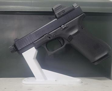 Handgun Stand