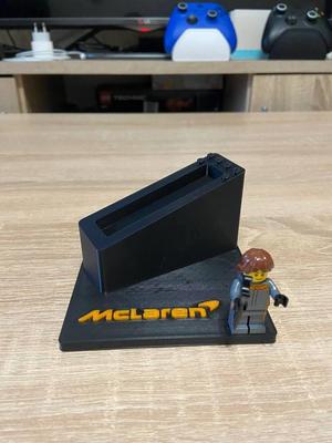 LEGO Speed Champions 76919 Mclaren F1 Remix Stand