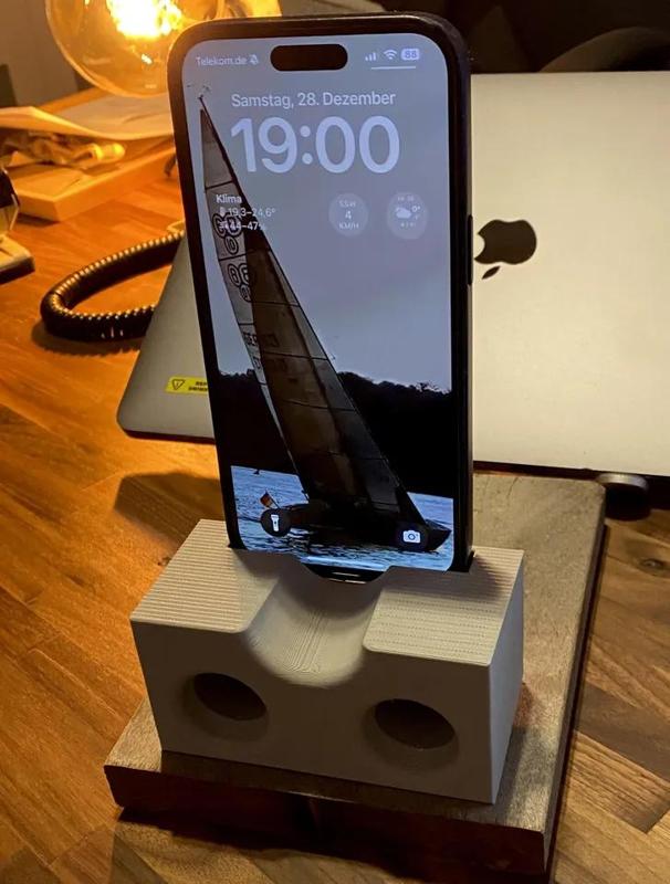 ISSB - iPhone Sound Subwoofer Bassreflex - Stand - passiv