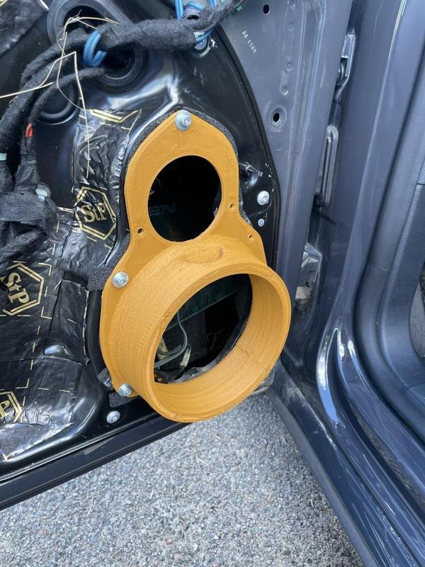 VW Passat B7 midbass adapter