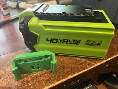 Greenworks 40V Battery Wall Mount