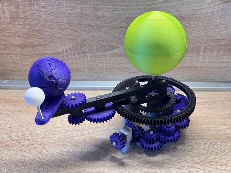 Sun Earth Moon Orrery