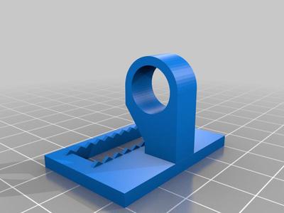 Toilet seat hinge