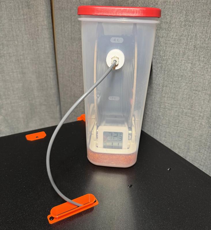 Top PTFE / Bowden Tube Passthrough Feeder for the Original Prusa Enclosure