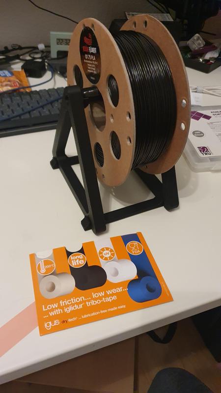 Filament Roller without Bearings – Sturdy & Simple Design