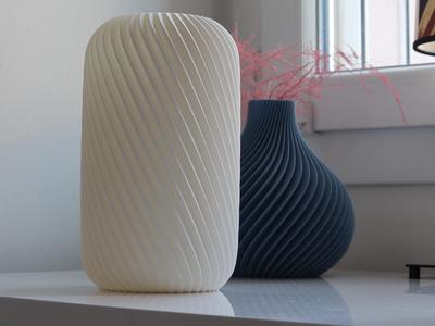 The Rossella Vase Revenge - A Botany Chic Creation