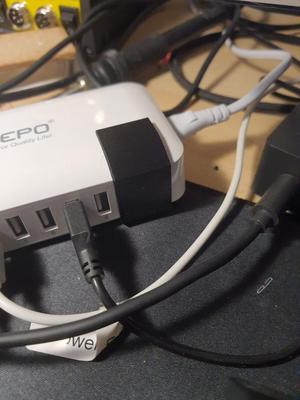 ILEPO 8-Port Charger Display Cover