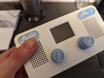 Webradio ESP32 case