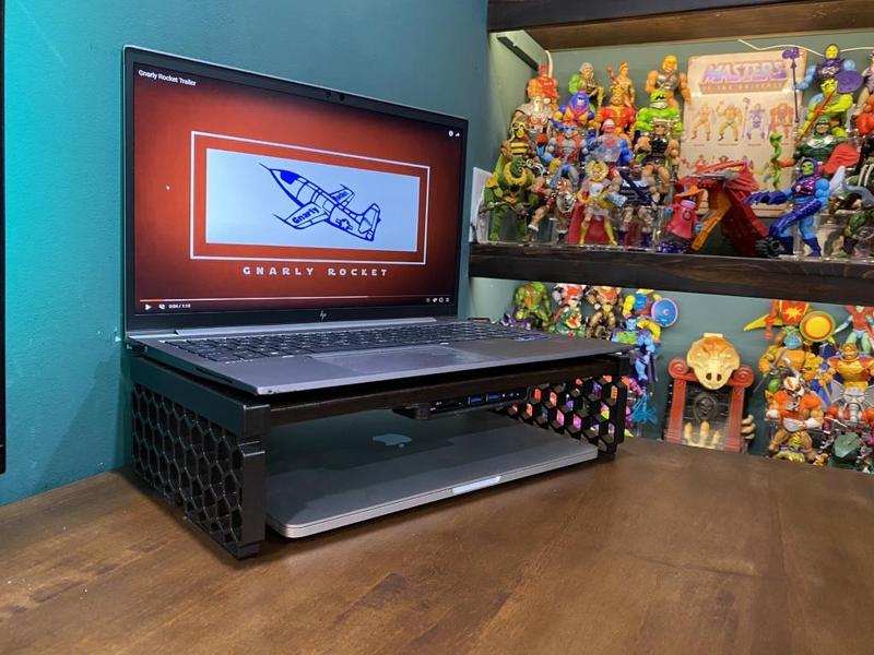 Laptop / Monitor Stand