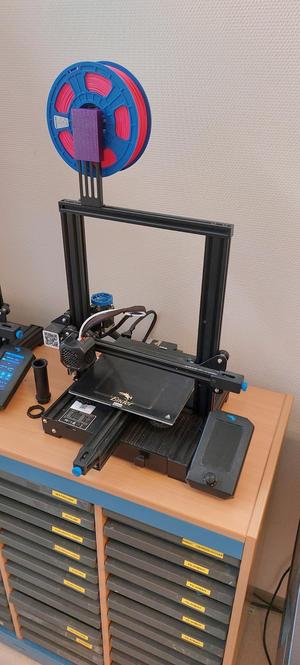 Spool adapter for smaller spools on creality ender printers