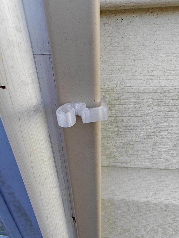 Christmas Light J Channel Clip