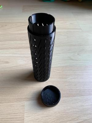 Large silica gel holder, fits in spool for dry box storage