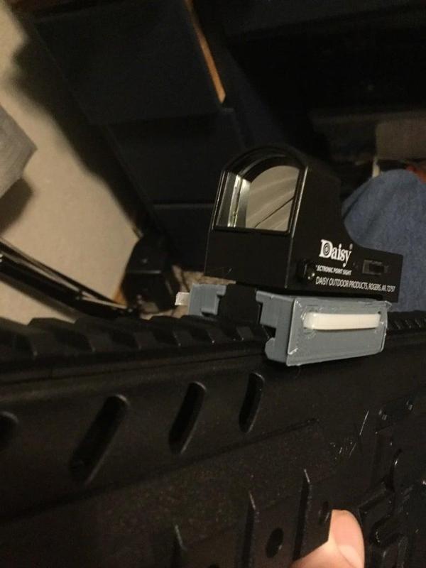 Daisy red dot airsoft adapter