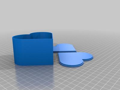 A small mold to make cheeskake in the shape of an heart