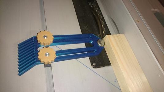 Featherboard + thin layer strip tool for table saw (Metabo TS 254) ts254