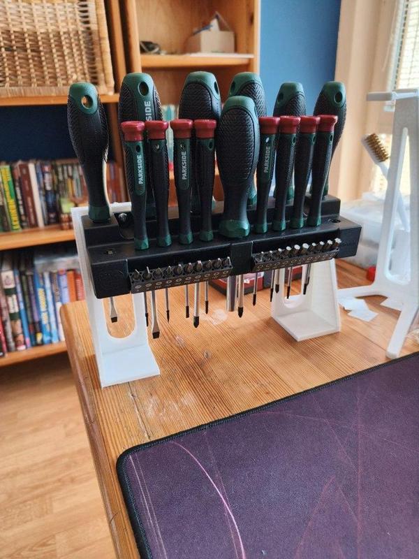 Table stand for Parkside set of screwdrivers
