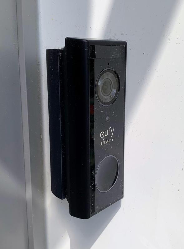 Eufy 2K (T8210) basic glue-on video doorbell 70 degrees wedge
