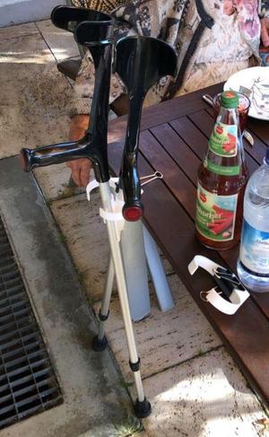 Crutch Holder with Table clamp