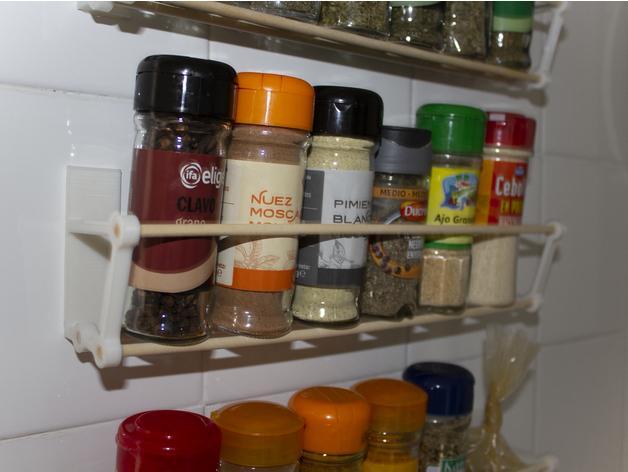 Minimalistic spice rack (customizable)