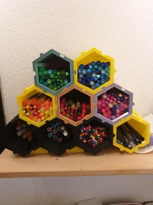 Hexagonal Pen Shelf