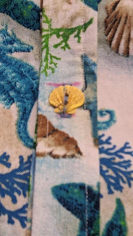 Scallop Shell Button