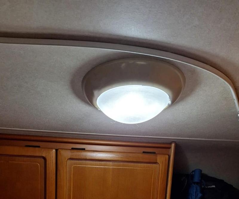 Caravan Ceiling Light/Diffuser Chandelier 178mm wide