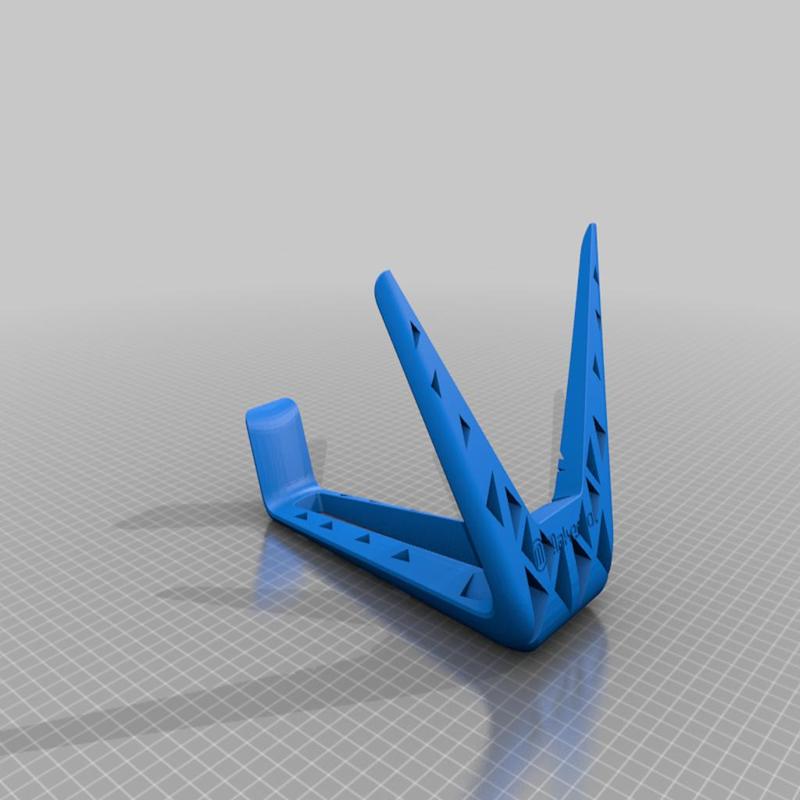 Headphone Stand with Triangle Cutouts