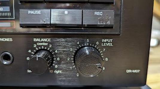 Denon DR-M07 Volume Knob