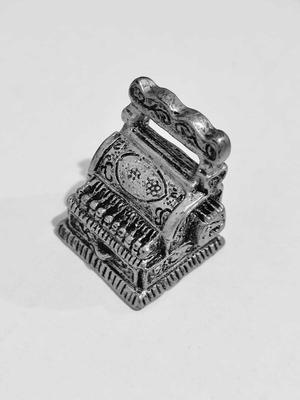 vintage cash register