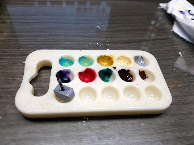 Acrylic paint palette