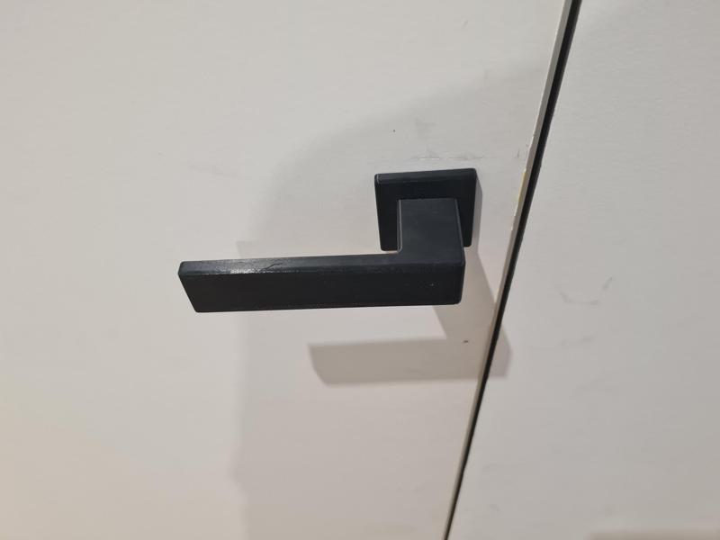 Door handle