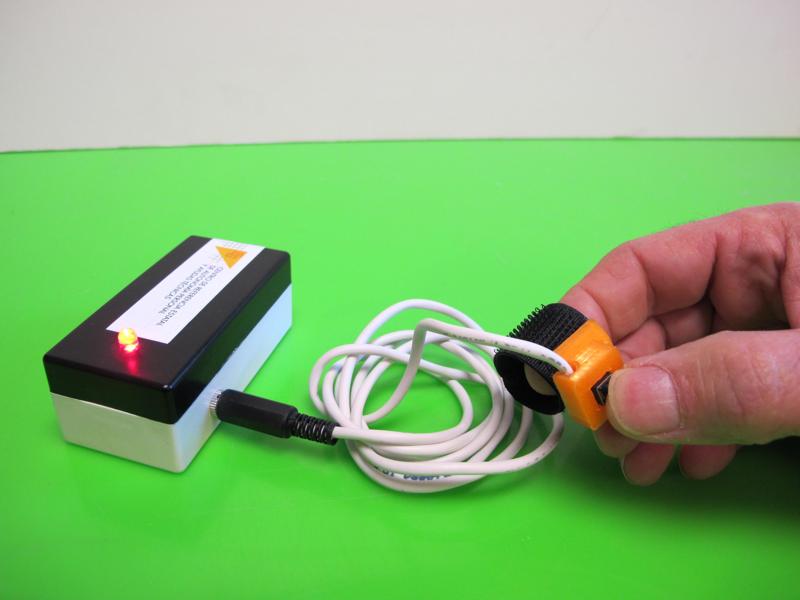 Switch for the finger/Pulsador de dedo/