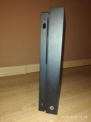 Xbox one x base