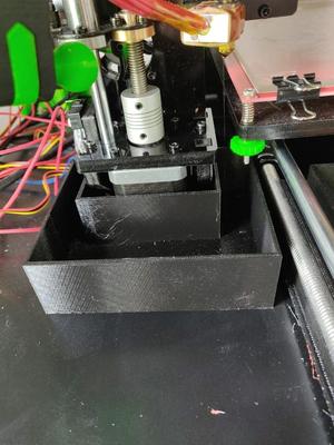 Filament bin