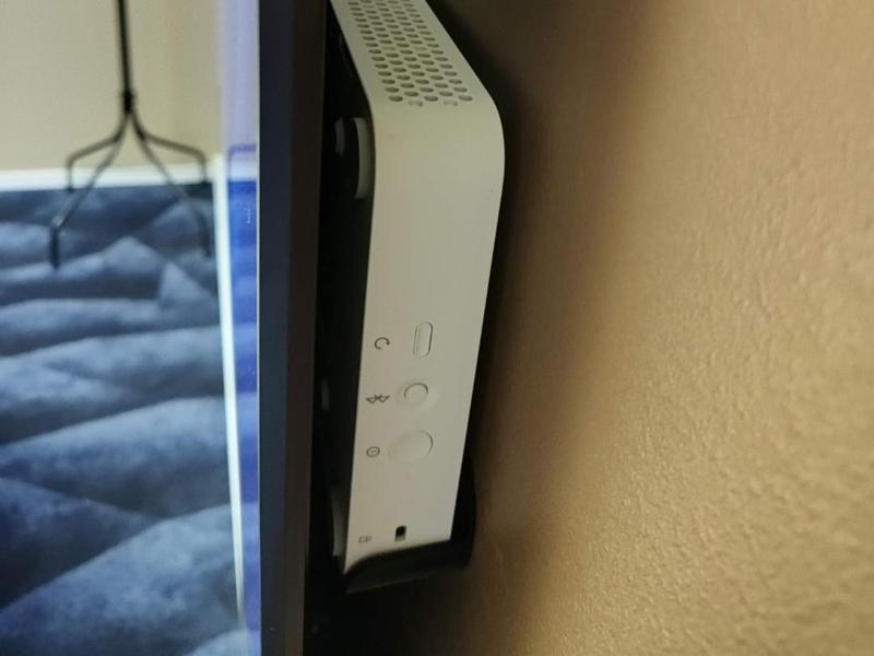 Logitech RoomMate wall mount