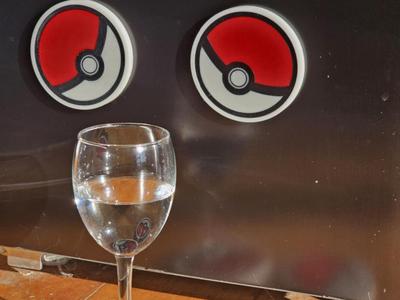 Pokéball Magnetic Coasters