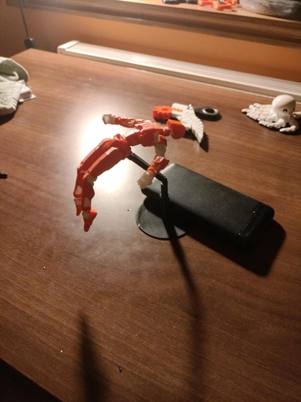 stojak DUMMY 13 (beta wersja) warto dociążyć podstawę